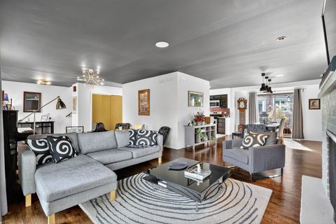 Tiny photo for 1403 SHERIDAN Road, Wilmette, IL 60091 (MLS # 12584498)