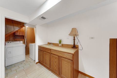 Tiny photo for 330 Gareth Lane, Schaumburg, IL 60193 (MLS # 12653716)
