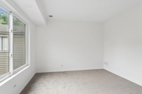 Tiny photo for 820 Golf Lane, Lake Barrington, IL 60010 (MLS # 12757521)