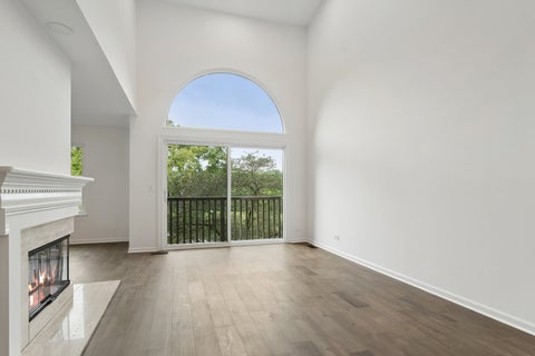 Tiny photo for 820 Golf Lane, Lake Barrington, IL 60010 (MLS # 12757521)