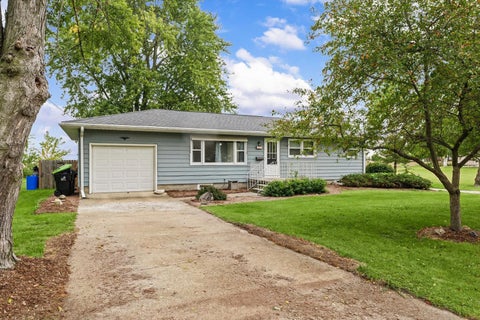 Tiny photo for 509 N 6th Street, Chatsworth, IL 60921 (MLS # 12776111)