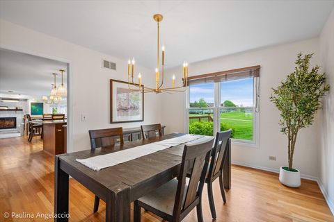Tiny photo for 1713 Edgewood Drive, Algonquin, IL 60102 (MLS # 12611984)