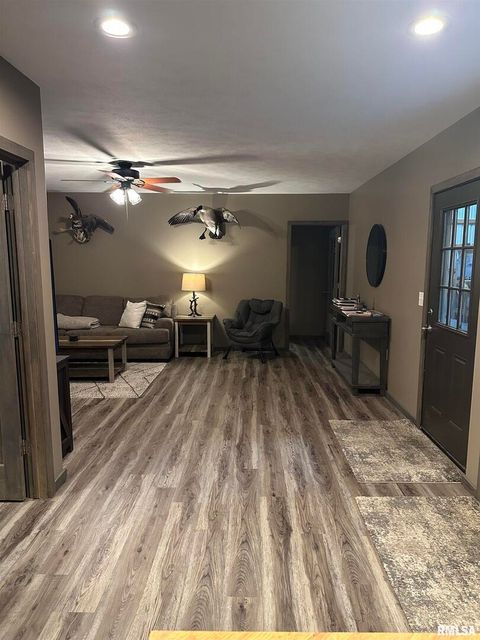 Tiny photo for 814 HYDE PARK Road, Royalton, IL 62983 (MLS # EB460196)