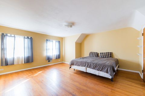 Tiny photo for 575 S Finley Road, Lombard, IL 60148 (MLS # 12498401)