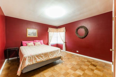 Tiny photo for 575 S Finley Road, Lombard, IL 60148 (MLS # 12498401)