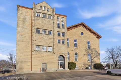 Tiny photo for 400 McCarthy Road #419, Lemont, IL 60439 (MLS # 12574436)