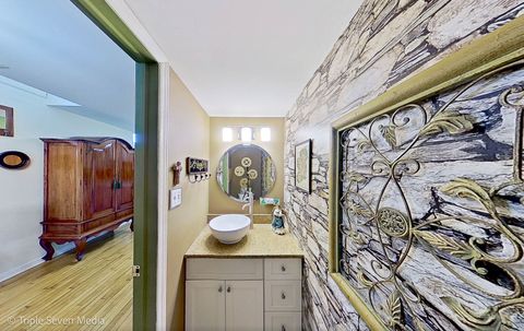 Tiny photo for 400 McCarthy Road #419, Lemont, IL 60439 (MLS # 12574436)