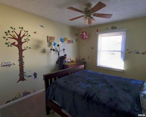 Tiny photo for 612 N 5TH Place, Eldridge, IA 52748 (MLS # QC4269795)