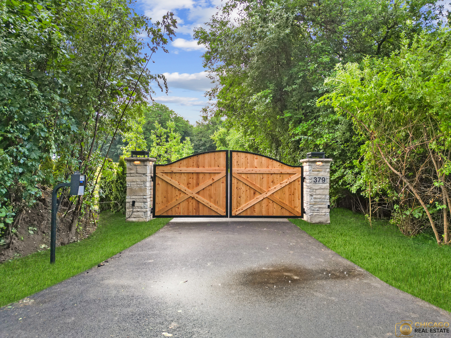 379 W County Line Road