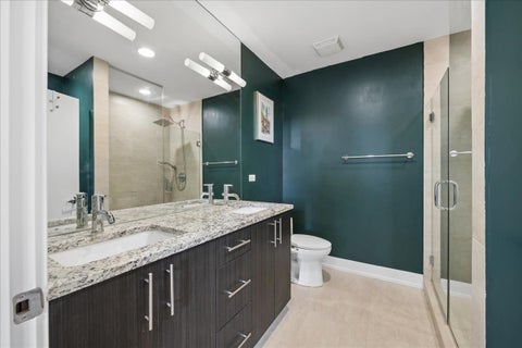 Tiny photo for 3201 W Leland Avenue #402, Chicago, IL 60625 (MLS # 12641978)