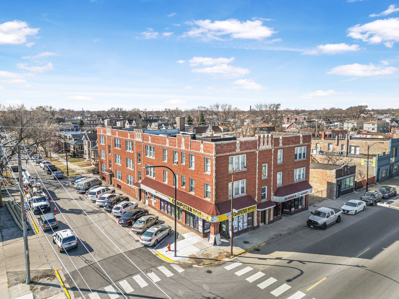 5701 W Roosevelt Road