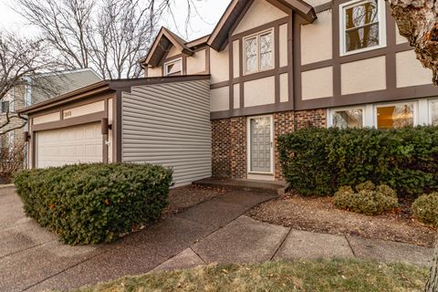 Tiny photo for 1265 Devonshire Road, Buffalo Grove, IL 60089 (MLS # 12585531)