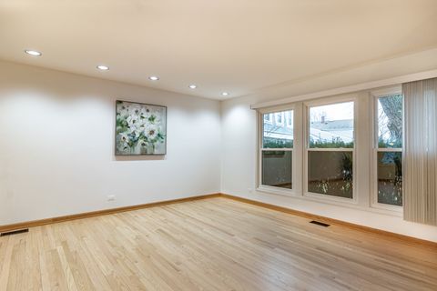 Tiny photo for 1265 Devonshire Road, Buffalo Grove, IL 60089 (MLS # 12585531)