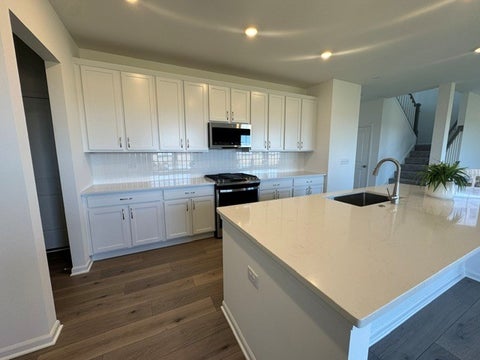 Tiny photo for 410 Tanya Lane, Oswego, IL 60543 (MLS # 12778392)