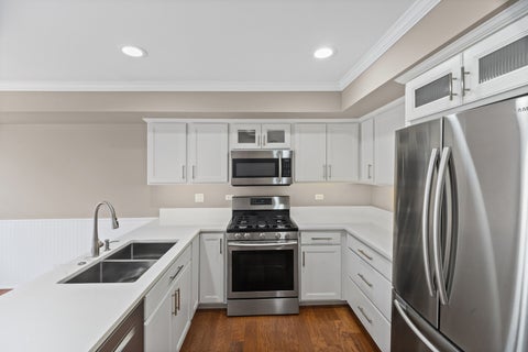 Tiny photo for Hoffman Estates, IL 60010 (MLS # 12765609)