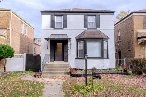 Photo of 9237 S Justine Street, Chicago, IL 60620 (MLS # 12508693)