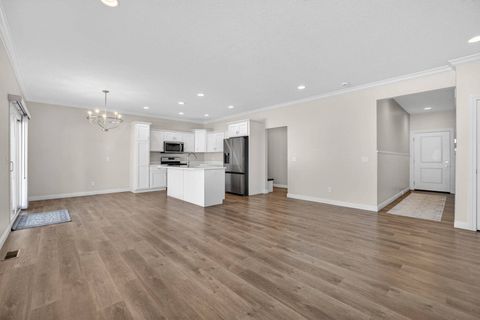 Tiny photo for 3918 ORCHARD Drive, Bettendorf, IA 52722 (MLS # 12548823)