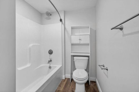 Tiny photo for 3918 ORCHARD Drive, Bettendorf, IA 52722 (MLS # 12548823)