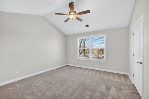 Tiny photo for 3918 ORCHARD Drive, Bettendorf, IA 52722 (MLS # 12548823)