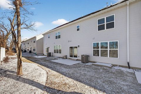 Tiny photo for 3918 ORCHARD Drive, Bettendorf, IA 52722 (MLS # 12548823)