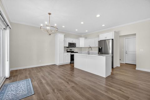 Tiny photo for 3918 ORCHARD Drive, Bettendorf, IA 52722 (MLS # 12548823)