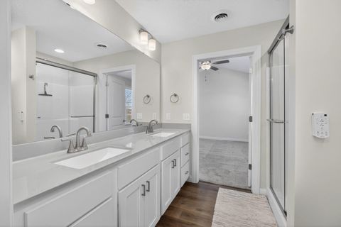 Tiny photo for 3918 ORCHARD Drive, Bettendorf, IA 52722 (MLS # 12548823)