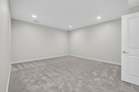 Tiny photo for 3918 ORCHARD Drive, Bettendorf, IA 52722 (MLS # 12548823)