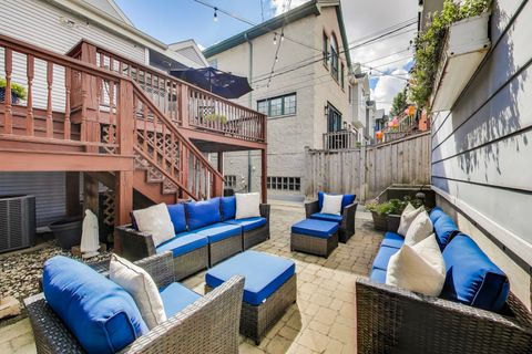 Tiny photo for 2436 N Janssen Avenue, Chicago, IL 60614 (MLS # 12499654)