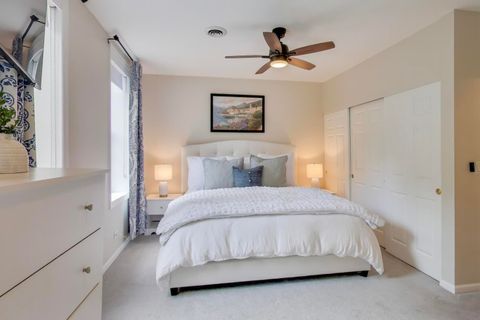 Tiny photo for 2436 N Janssen Avenue, Chicago, IL 60614 (MLS # 12499654)