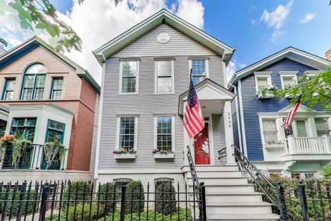 2436 N Janssen Avenue Chicago IL 60614