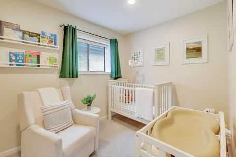 Tiny photo for 2436 N Janssen Avenue, Chicago, IL 60614 (MLS # 12499654)