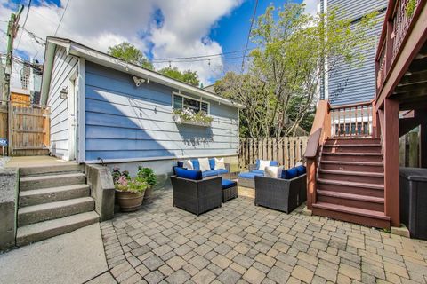 Tiny photo for 2436 N Janssen Avenue, Chicago, IL 60614 (MLS # 12499654)