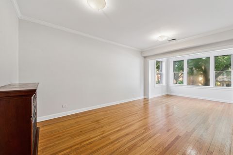 Tiny photo for 1515 W Pratt Boulevard #1, Chicago, IL 60626 (MLS # 12387040)