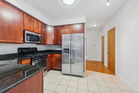 Tiny photo for 1515 W Pratt Boulevard #1, Chicago, IL 60626 (MLS # 12387040)
