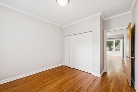 Tiny photo for 1515 W Pratt Boulevard #1, Chicago, IL 60626 (MLS # 12387040)