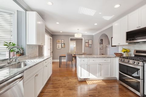 Tiny photo for 4616 Grand Avenue, Western Springs, IL 60558 (MLS # 12604196)