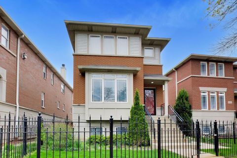 Photo of 4856 S Cornell Avenue, Chicago, IL 60615 (MLS # 12629597)