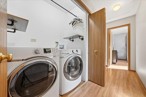 Tiny photo for 41 Whispering Drive, Streamwood, IL 60107 (MLS # 12515596)