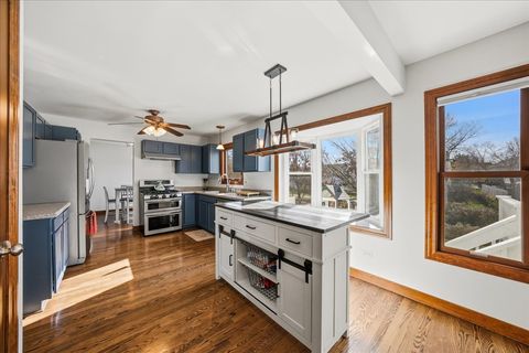 Tiny photo for 41 Whispering Drive, Streamwood, IL 60107 (MLS # 12515596)