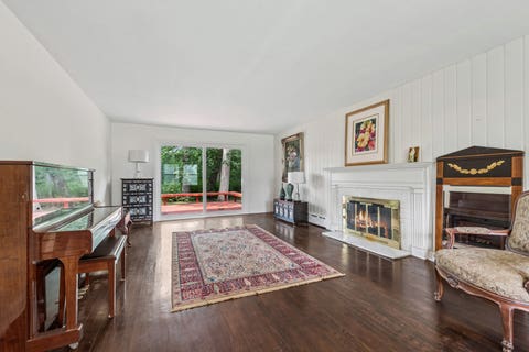 Tiny photo for 2910 Cherokee Lane, Riverwoods, IL 60015 (MLS # 12701337)