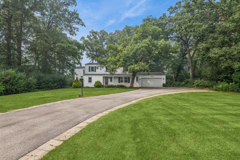 Tiny photo for 2910 Cherokee Lane, Riverwoods, IL 60015 (MLS # 12701337)
