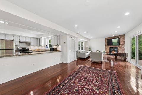 Tiny photo for 2910 Cherokee Lane, Riverwoods, IL 60015 (MLS # 12701337)