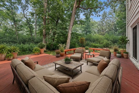 Tiny photo for 2910 Cherokee Lane, Riverwoods, IL 60015 (MLS # 12701337)