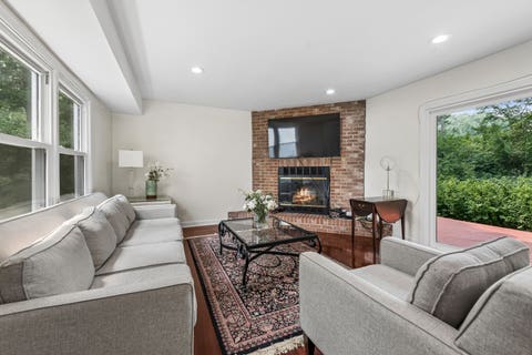 Tiny photo for 2910 Cherokee Lane, Riverwoods, IL 60015 (MLS # 12701337)