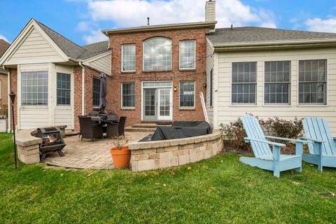 Tiny photo for Hawthorn Woods, IL 60047 (MLS # 12523382)