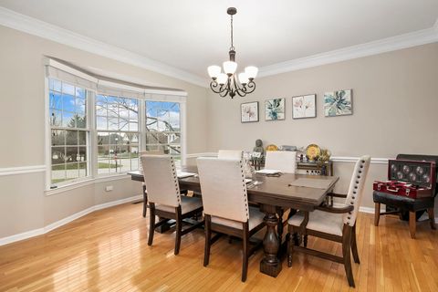 Tiny photo for Hawthorn Woods, IL 60047 (MLS # 12523382)