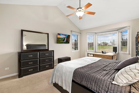 Tiny photo for Hawthorn Woods, IL 60047 (MLS # 12523382)