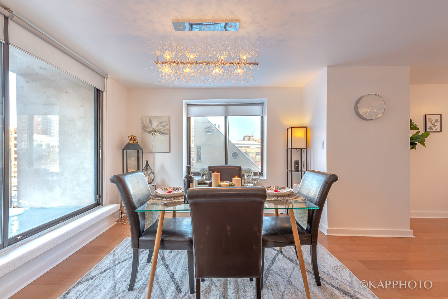 345 N Canal Street 404