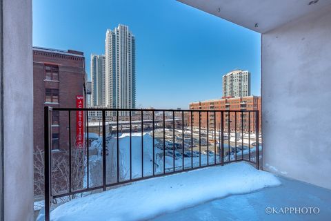 Tiny photo for 345 N Canal Street #404, Chicago, IL 60606 (MLS # 12484606)