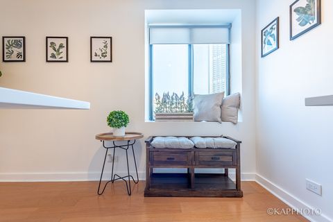 Tiny photo for 345 N Canal Street #404, Chicago, IL 60606 (MLS # 12484606)